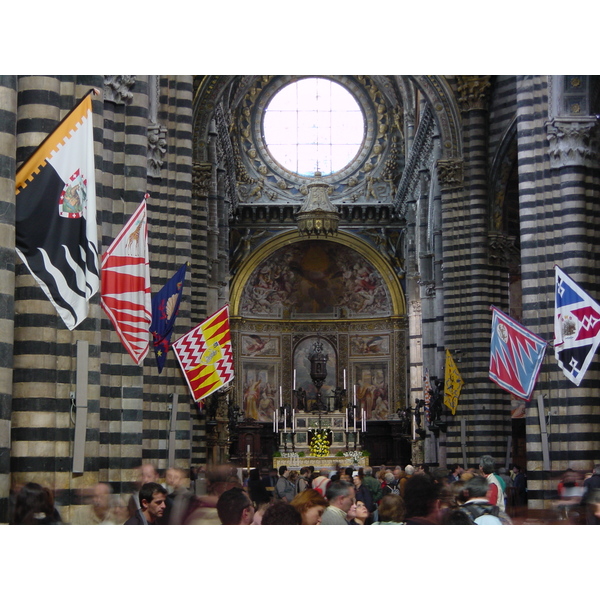 Picture Italy Siena 2002-04 19 - Journey Siena