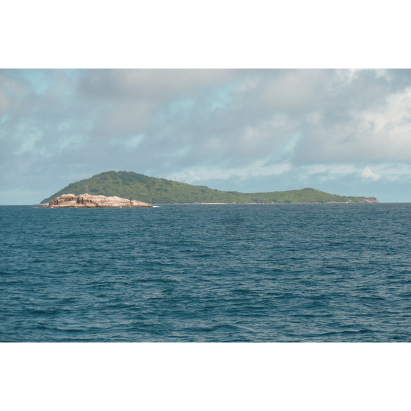 Picture Seychelles Grande Soeur 2011-10 30 - Center Grande Soeur