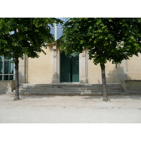 Picture France Paris Garden of Tuileries 2007-05 216 - Center Garden of Tuileries