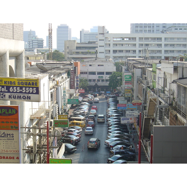 Picture Thailand Bangkok Sky Train 2004-12 77 - Center Sky Train