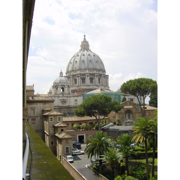 Picture Italy Vatican 2002-07 118 - Center Vatican