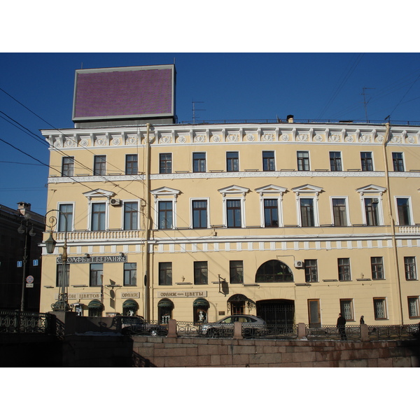 Picture Russia St Petersburg Nevsky Prospect 2006-03 69 - Tour Nevsky Prospect