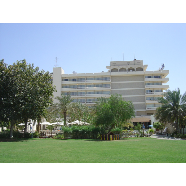 Picture United Arab Emirates Al Ain Hilton Hotel 2005-03 28 - Tours Hilton Hotel