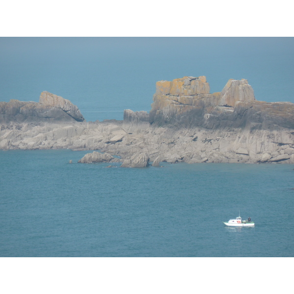 Picture France Grouin Point 2010-04 3 - History Grouin Point