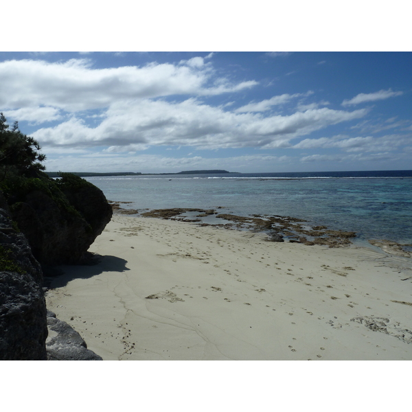 Picture New Caledonia Lifou Mu 2010-05 45 - Discovery Mu