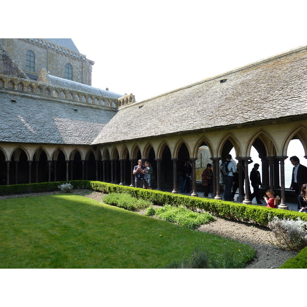 Picture France Mont St Michel Mont St Michel Abbey Cloister 2010-04 7 - Recreation Mont St Michel Abbey Cloister