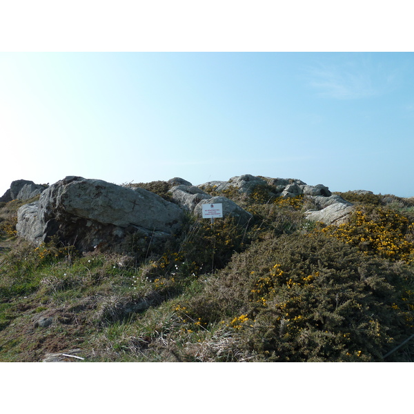 Picture France Grouin Point 2010-04 43 - History Grouin Point