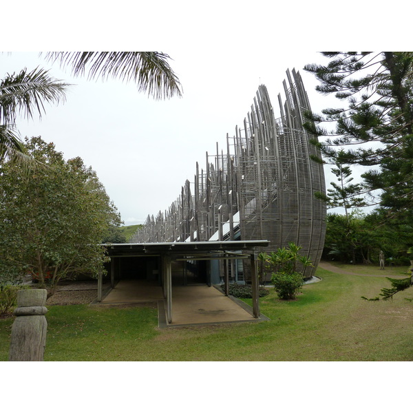 Picture New Caledonia Tjibaou Cultural Centre 2010-05 4 - Discovery Tjibaou Cultural Centre