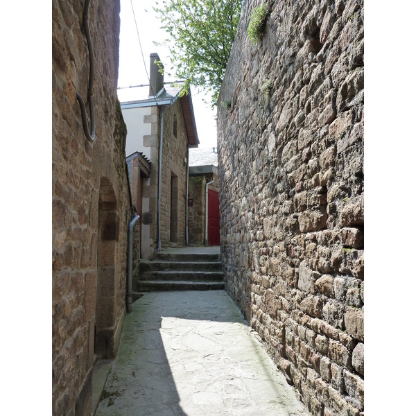 Picture France Mont St Michel Mont St Michel Village 2010-04 39 - Tours Mont St Michel Village