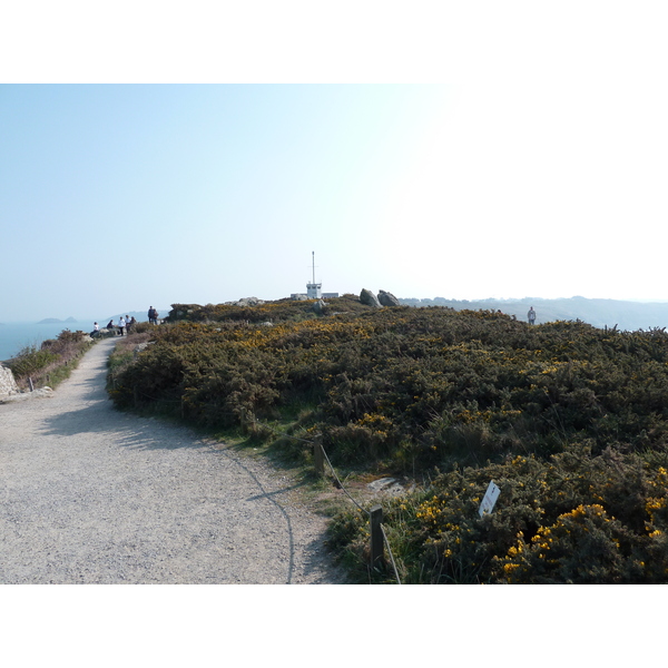 Picture France Grouin Point 2010-04 37 - Tours Grouin Point