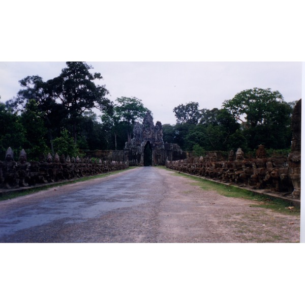 Picture Cambodia Angkor 1996-06 56 - History Angkor