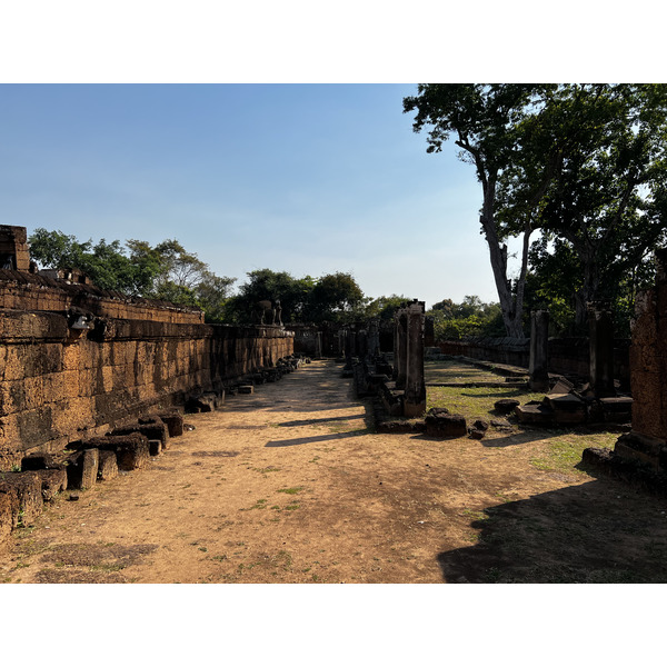 Picture Cambodia Siem Reap Eastern Mebon 2023-01 34 - Discovery Eastern Mebon