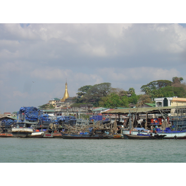 Picture Myanmar Myeik (Mergui) 2005-01 90 - Discovery Myeik (Mergui)