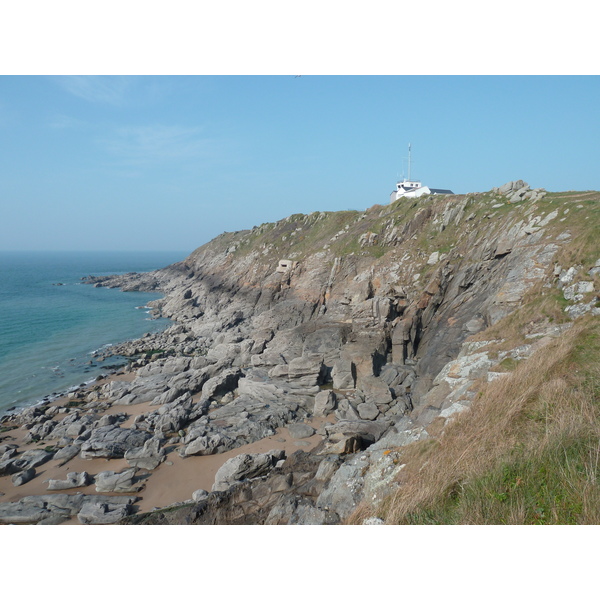 Picture France Grouin Point 2010-04 21 - Center Grouin Point