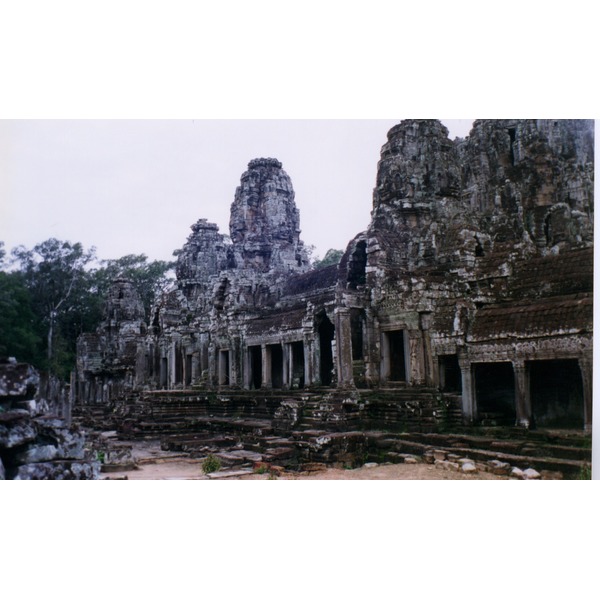 Picture Cambodia Angkor 1996-06 39 - Center Angkor