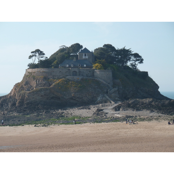 Picture France St Coulomb Du Guesclin Bay 2010-04 6 - History Du Guesclin Bay