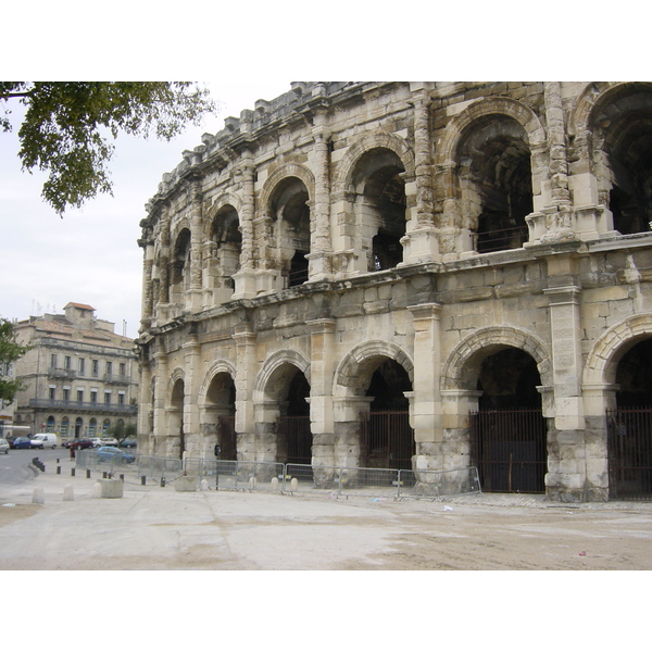 Picture France Nimes 2001-11 10 - Center Nimes