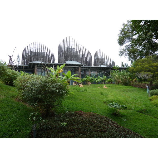 Picture New Caledonia Tjibaou Cultural Centre 2010-05 6 - Around Tjibaou Cultural Centre