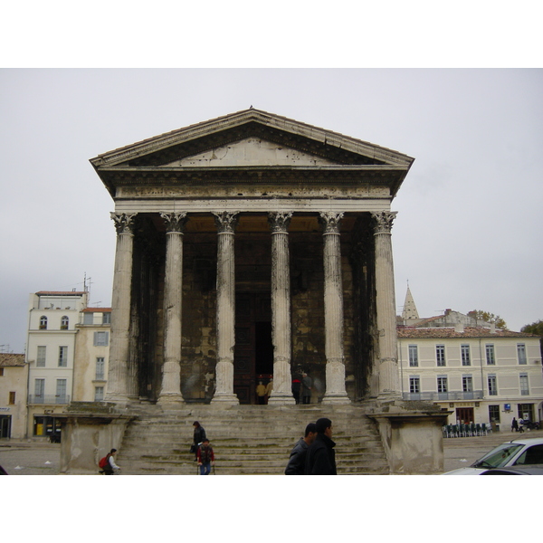 Picture France Nimes 2001-11 5 - History Nimes