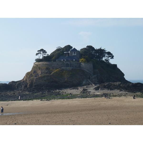 Picture France St Coulomb Du Guesclin Bay 2010-04 18 - History Du Guesclin Bay