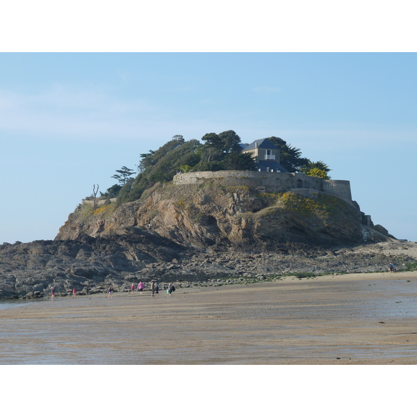 Picture France St Coulomb Du Guesclin Bay 2010-04 15 - Tours Du Guesclin Bay