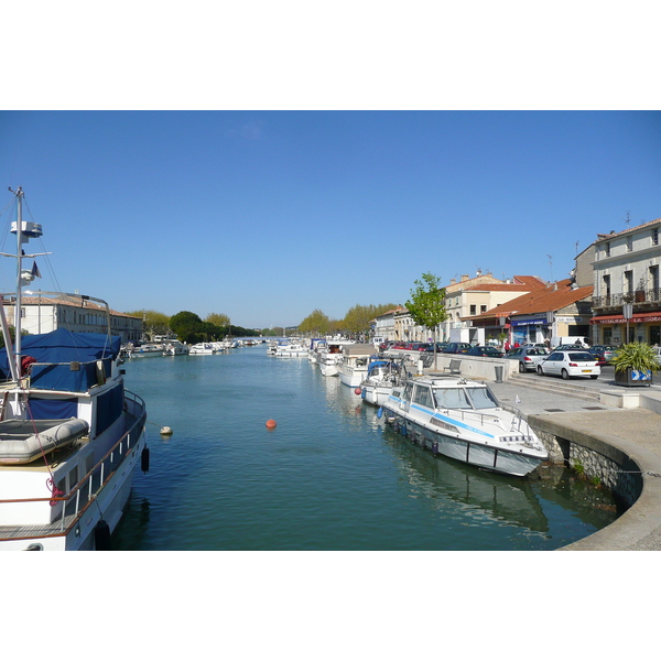 Picture France Beaucaire 2008-04 10 - Tours Beaucaire