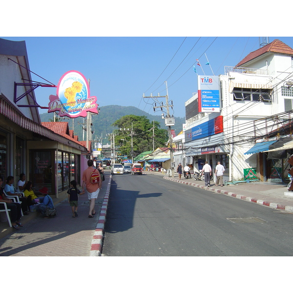 Picture Thailand Phuket Patong Beach Road 2005-12 7 - Discovery Beach Road