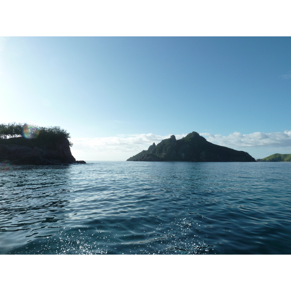 Picture Fiji Amunuca Island to Castaway Island 2010-05 24 - Discovery Amunuca Island to Castaway Island