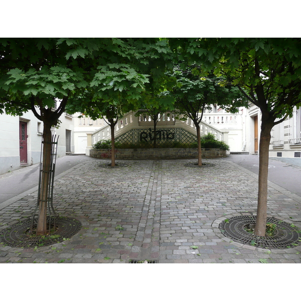 Picture France Paris Montmartre 2007-06 152 - Tour Montmartre