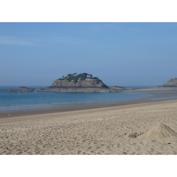 Picture France St Coulomb Du Guesclin Bay 2010-04 13 - History Du Guesclin Bay