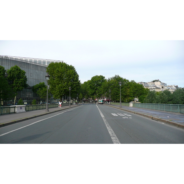 Picture France Paris The Bridges of Paris 2007-06 39 - Tours The Bridges of Paris