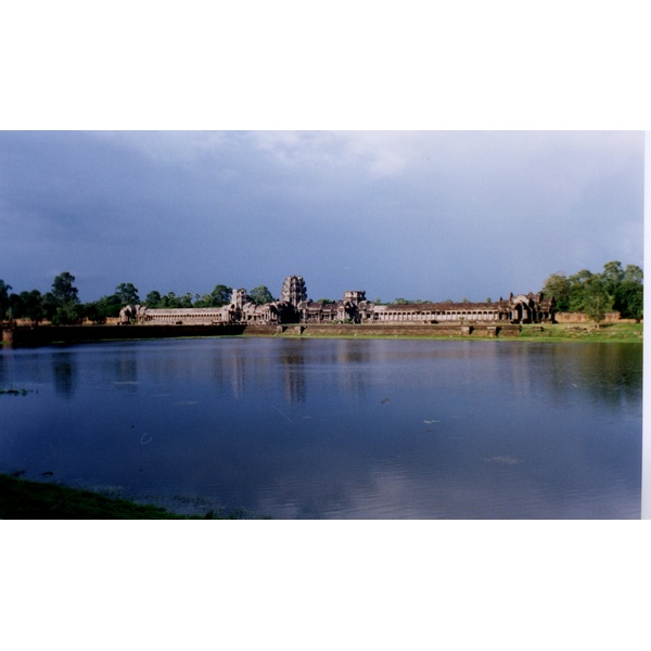 Picture Cambodia Angkor 1996-06 78 - Around Angkor