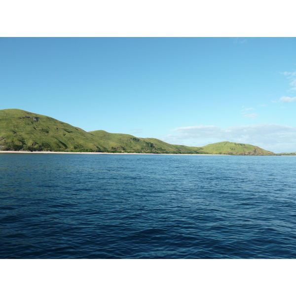 Picture Fiji Amunuca Island to Castaway Island 2010-05 72 - Center Amunuca Island to Castaway Island