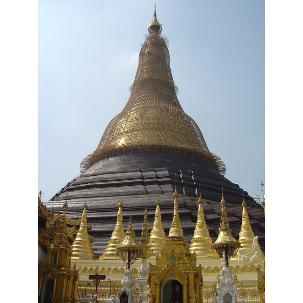 Picture Myanmar Yangon Shwedagon Pagoda 2005-01 21 - History Shwedagon Pagoda