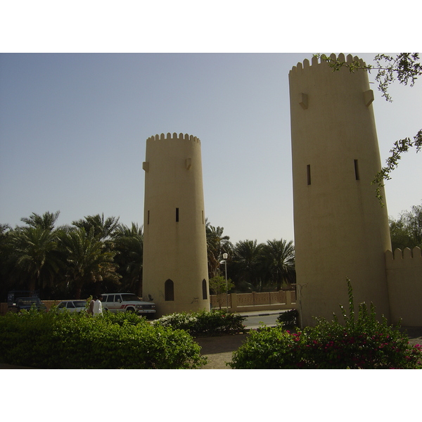 Picture United Arab Emirates Al Ain 2005-03 69 - Tours Al Ain