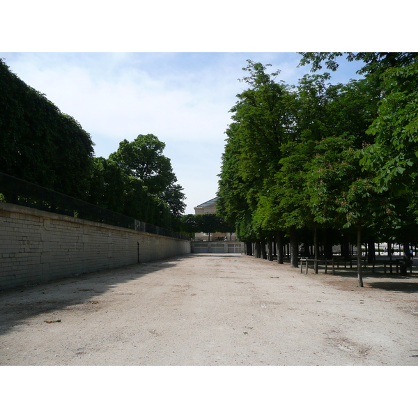 Picture France Paris Garden of Tuileries 2007-05 318 - Around Garden of Tuileries