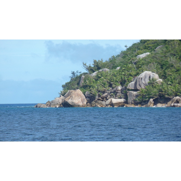 Picture Seychelles Petite Soeur 2011-10 14 - Discovery Petite Soeur