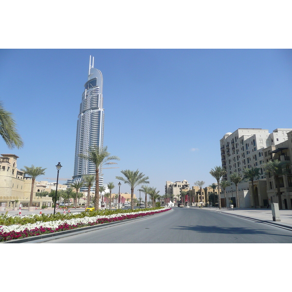 Picture United Arab Emirates Dubai Burj Dubai 2009-01 10 - Around Burj Dubai