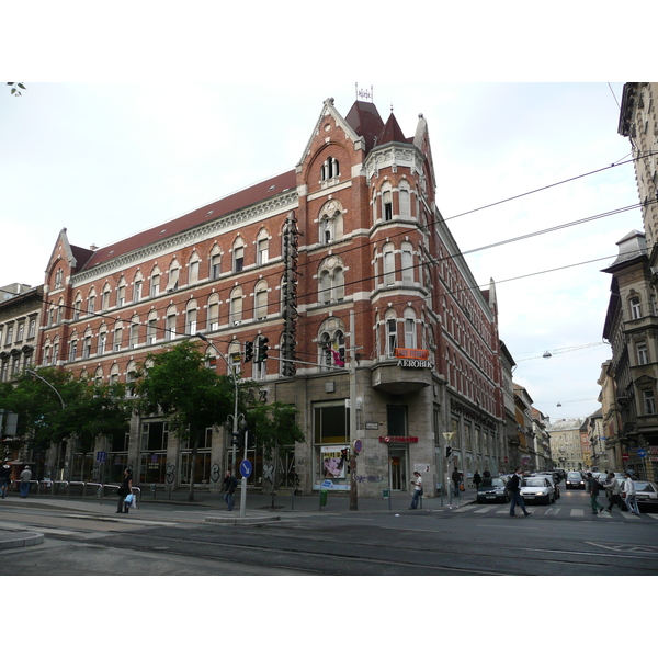 Picture Hungary Budapest Central Budapest 2007-06 27 - Journey Central Budapest