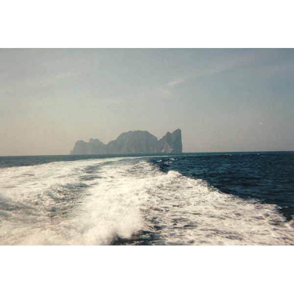 Picture Thailand Ko Phi Phi 1989-02 8 - Tour Ko Phi Phi