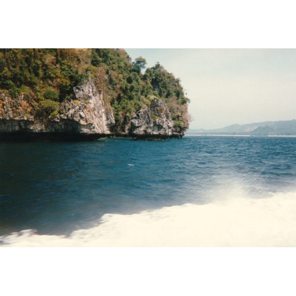 Picture Thailand Ko Phi Phi 1989-02 7 - Recreation Ko Phi Phi