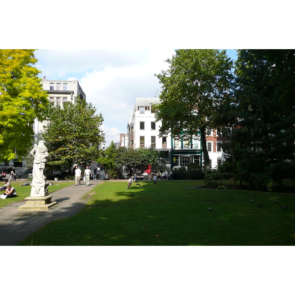 Picture United Kingdom London Soho Square 2007-09 37 - Discovery Soho Square