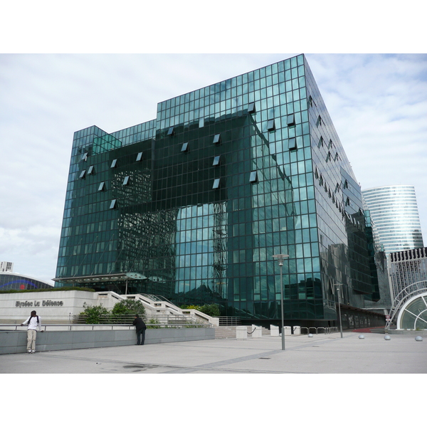 Picture France Paris La Defense 2007-05 214 - Center La Defense