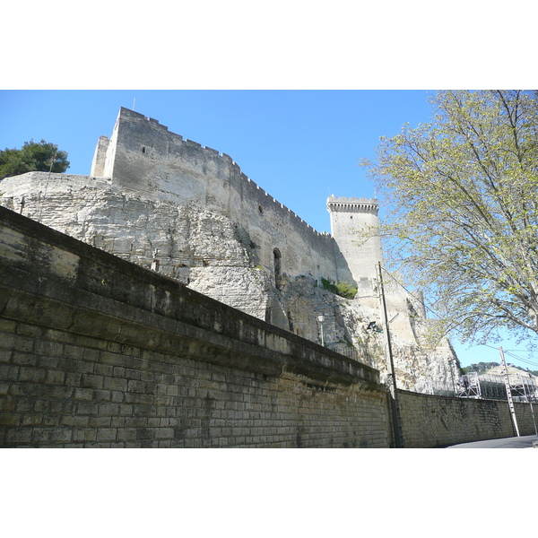 Picture France Beaucaire 2008-04 27 - History Beaucaire