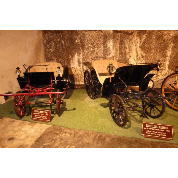 Picture France Vaux Le Vicomte Castle Horse driven carriages museum 2010-09 9 - Journey Horse driven carriages museum