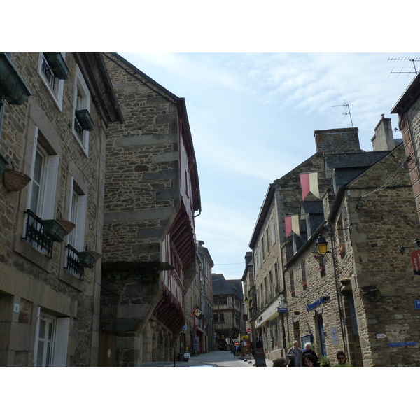 Picture France Dinan 2010-04 134 - Tour Dinan