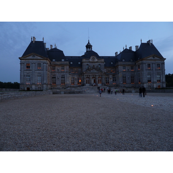 Picture France Vaux Le Vicomte Castle Vaux Le Vicomte Candlelight 2010-09 4 - Recreation Vaux Le Vicomte Candlelight