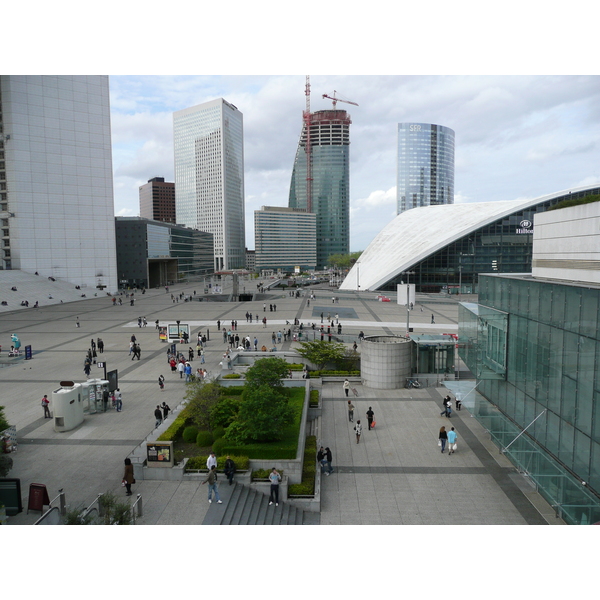 Picture France Paris La Defense 2007-05 199 - Tours La Defense