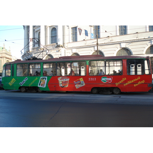 Picture Russia St Petersburg Nevsky Prospect 2006-03 122 - Recreation Nevsky Prospect