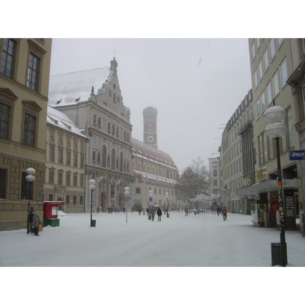 Picture Germany Munich 2005-02 109 - Center Munich